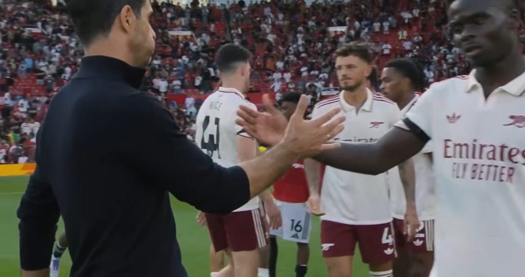 Arsenal top oklade